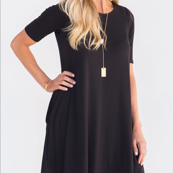 Agnes & Dora Black tunic - Picture 2 of 4